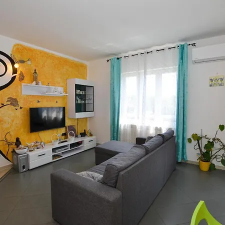 Apartment Noemi & Ana *