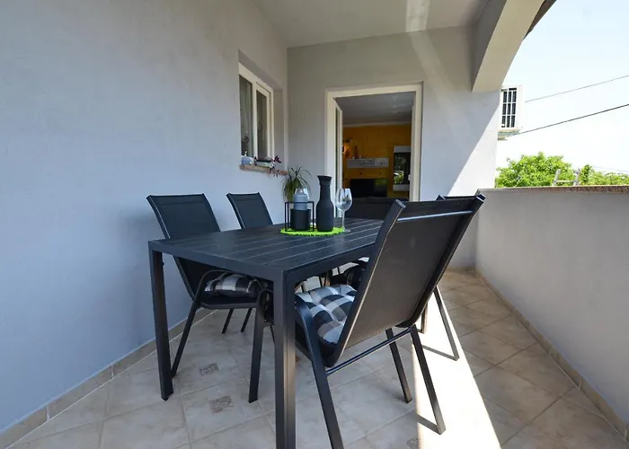 Noemi & Ana アパート